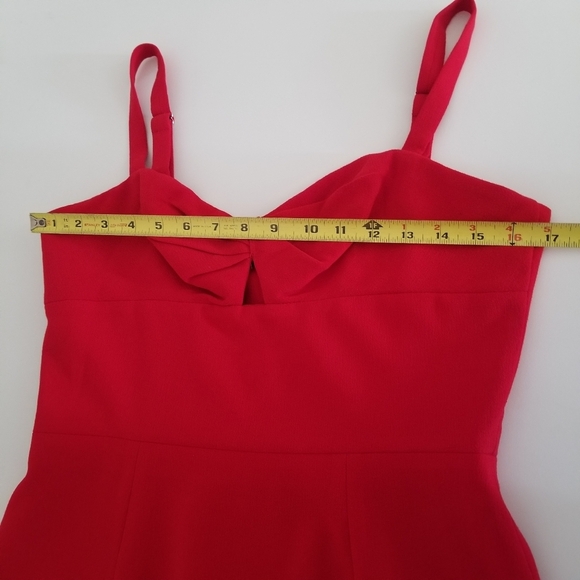 Dress the population Eve sweetheart twist front sleveless red midi dress size M - Picture 8 of 10